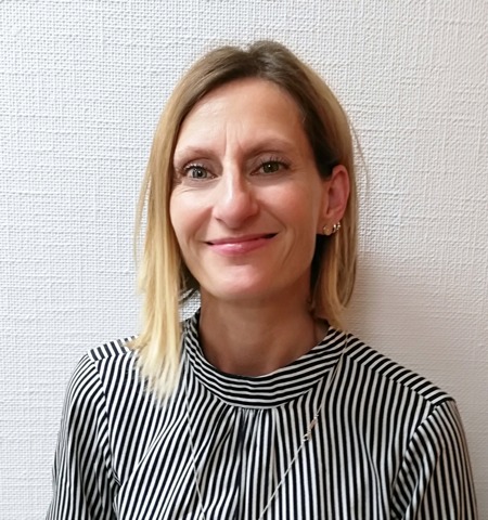 Pharmazeutisch-kaufmännische Angestellte (PKA) Anouschka Regensburger-Sontheim